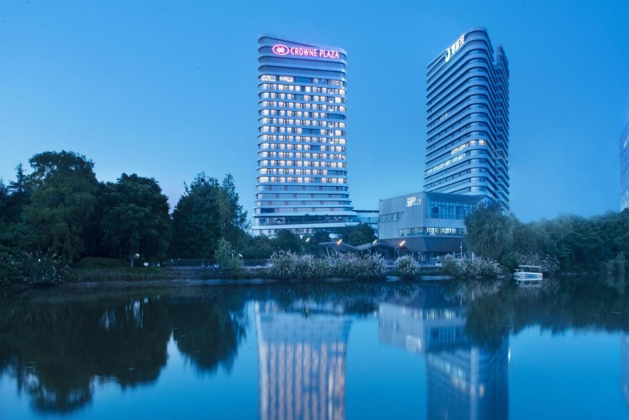 Crowne Plaza Wuhan Optics Valley By Ihg Exterior foto